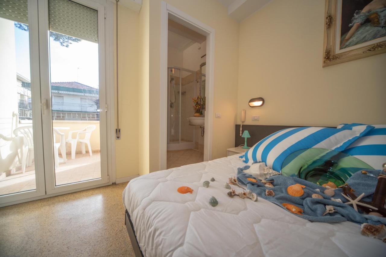 Hotel Cristina Hospitality (adults Only) 3*
